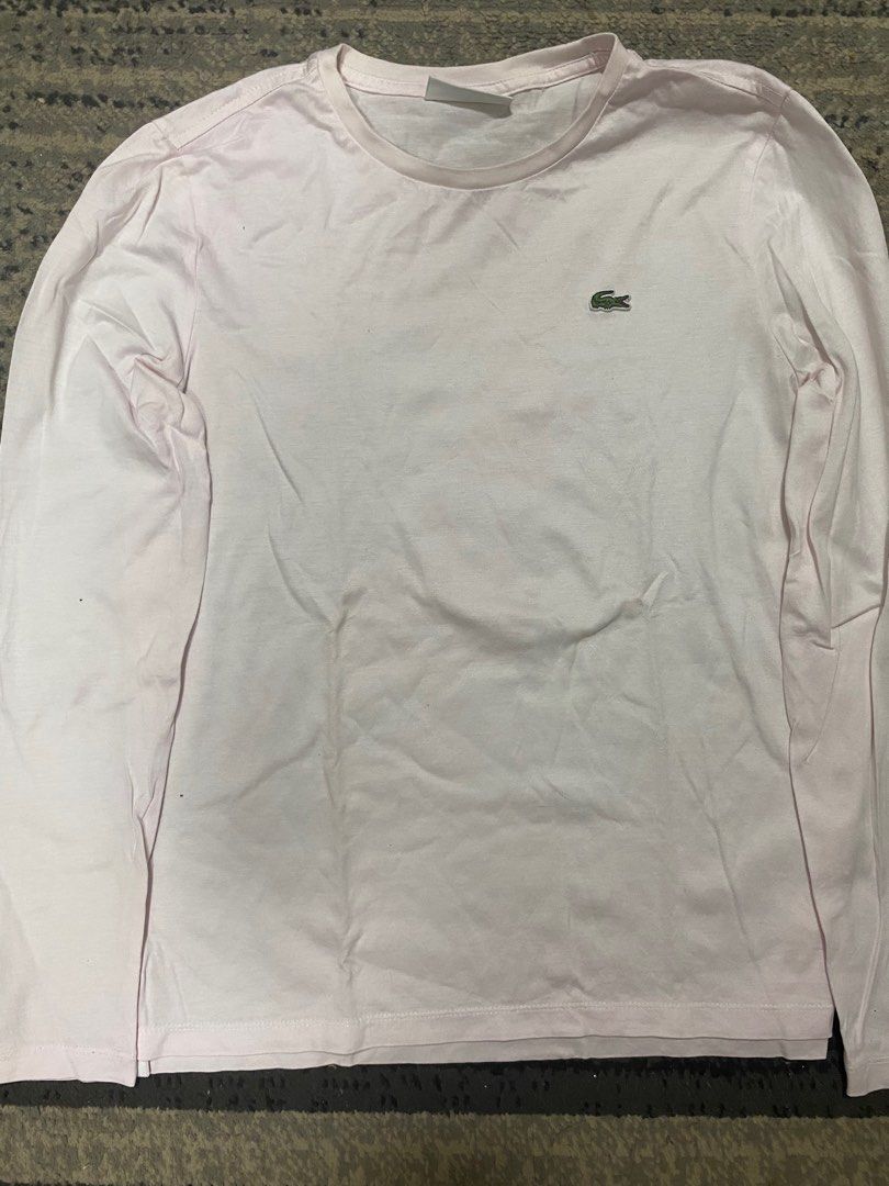 Lacoste Pullover Sweater (Category: Coats, Jackets and Outerwear) located in Manila. Submitted by pengybui (Listing ID 1345507909, Image 1). Description: 400 plus sf can go lower offer lang qc jnt/lalamove 20-27 need wash no issue light pink colorway.