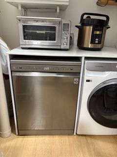 (Category: ) located in . Submitted by homebear_cleaning (Listing ID 1345656675, Image 1). Description: .