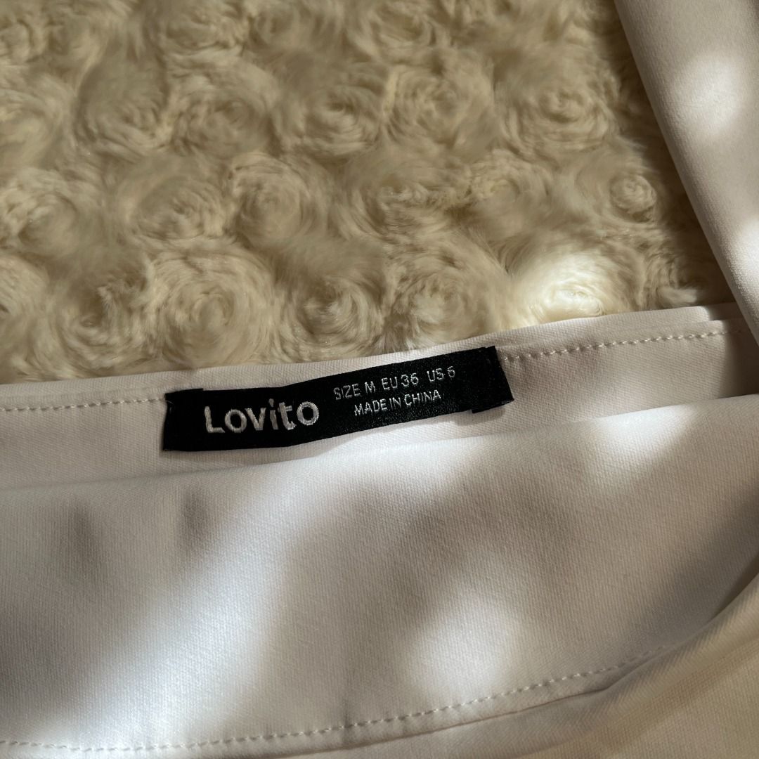 Lovito White Top (Category: Others Tops) located in Muntinlupa City. Submitted by _2nds (Listing ID 1345586811, Image 2). Description: - washed but never used - size medium - stretchable material - RFS: decluttering - Shipping c/o of the Buyer - Location: Alabang and Binan Laguna - Last Price Posted; No lowballers.