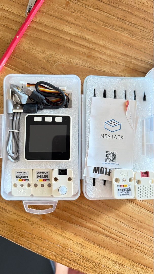 M5stack m5go (Category: Other Audio Equipment) located in Singapore. Submitted by samarqand (Listing ID 1345555726, Image 3). Description: The M5Go is an excellent choice for anyone interested in learning robotics. It’s a fantastic tool to introduce your kids to building robots. .