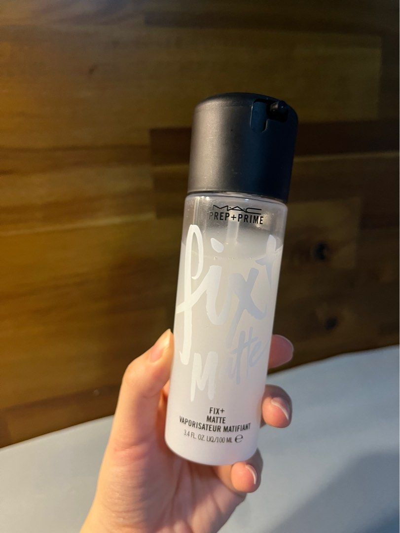 Mac Fix+ Prep and Prime Matte Setting Spray (Category: Makeup) located in Muntinlupa City. Submitted by jinsfinds (Listing ID 1345654156, Image 1). Description: Rfs: decluttering Guaranteed authentic ☺️ Retails for P1530 Bought this in Rustan’s alabang! .