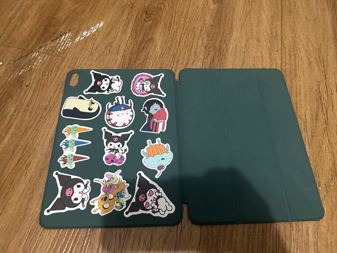 Magnetic iPad Air 4/5 case (Category: Cases & Sleeves) located in Quezon City. Submitted by rrrandomsellerrr (Listing ID 1345668834, Image 1). Description: with stickers dan be removed then cleaned by you.