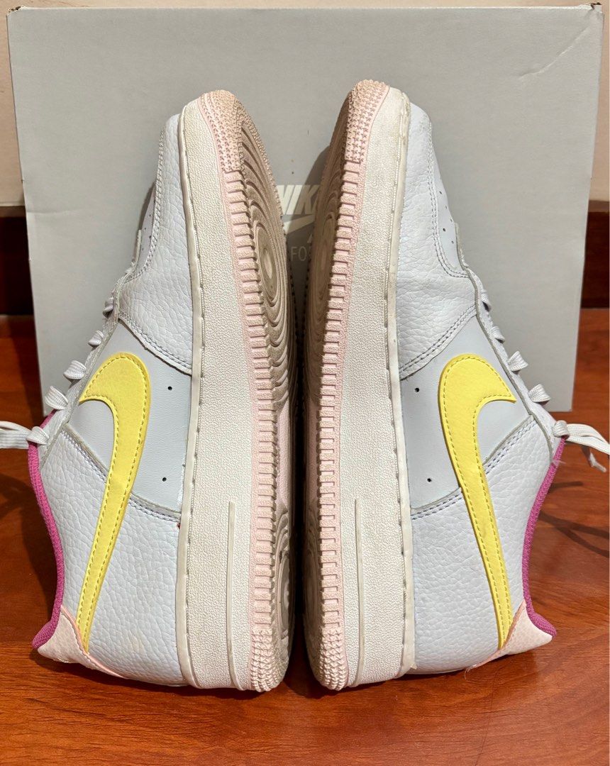 Nike Air Force 1 Size US 7Y (US 7 men's) Php 550 only! (Category: Sneakers) located in Marikina City. Submitted by ColossusB (Listing ID 1345630241, Image 3). Description: Nike Air Force 1 Size US 7Y (US 7 men's) Php 550 only! 💯 Legit, No heel drags, no issues, with original box Payment thru GCash or BPI bank transfer *meet up places: ✅ Marikina and lower Antipolo ✅Shipping: Nationwide cost is at buyer’s expense thru Grab, Lalamove or LBC ✅COD a