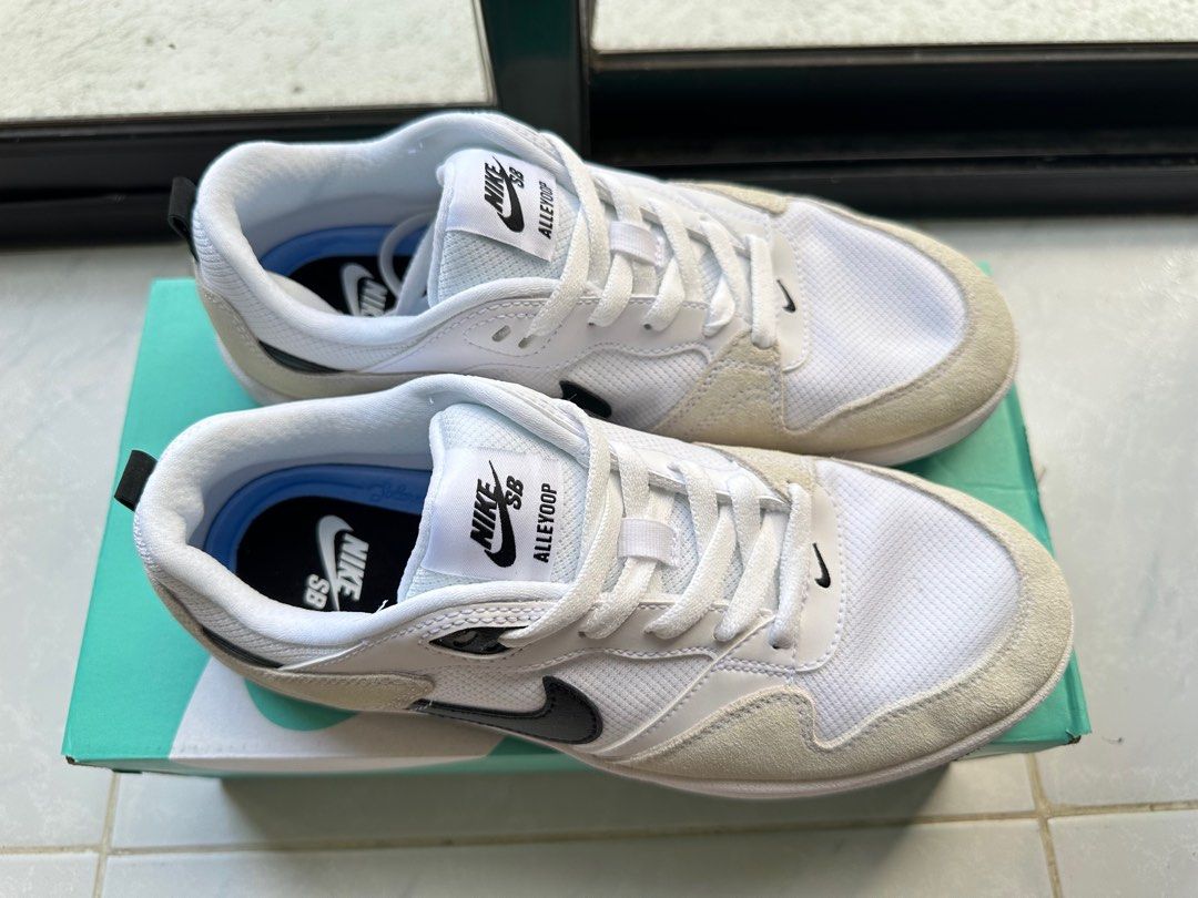 Nike SB Alleyoop Wmns (Category: Sneakers) located in Valenzuela. Submitted by minerva0823 (Listing ID 1345510727, Image 2). Description: Brand new size 9 WMNS.