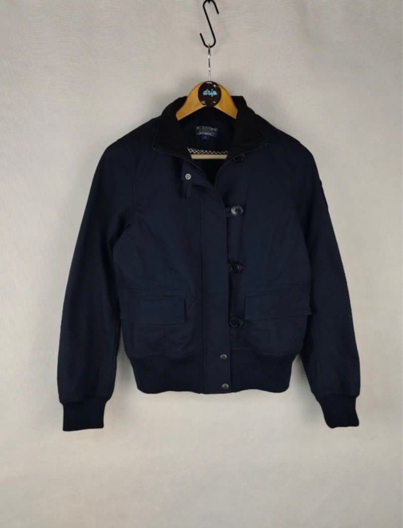 Polo Jeans Thick Winter Jacket (Category: Coats, Jackets and Outerwear) located in Quezon City. Submitted by hanas.declutter (Listing ID 1345534666, Image 3). Description: - comes with detachable fur hood - so warm because it is thick material - willing to keep but selling since I don’t have much chances to wear - large on tag but fits xs-medium (small sizing) - no lowballs please.