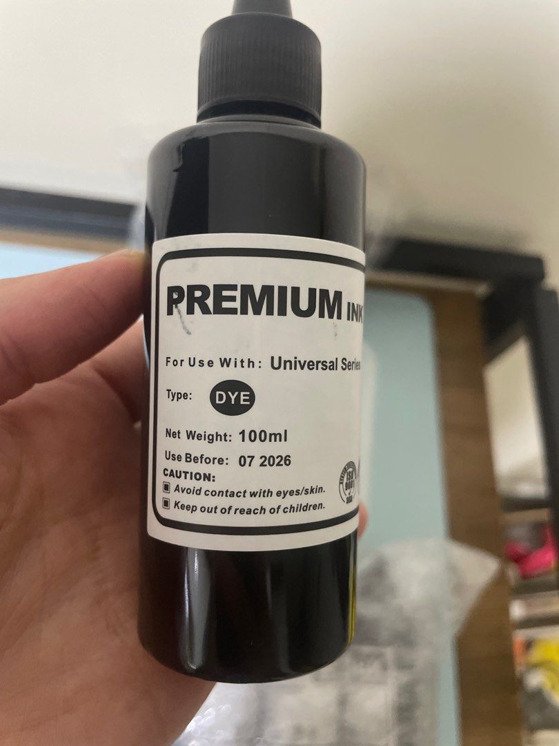 Printer Ink (Category: Printers, Scanners & Copiers) located in Shah Alam. Submitted by nerislyassa (Listing ID 1345659796, Image 2). Description: Decluttering. Bought this ink for my printer but dont know how to use it. Pickup only Asap. First come first serve..