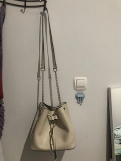 (Kategori: ) berada di . Dikirim oleh preloved.bru (ID iklan 1345656571, Gambar 1). Deskripsi: .