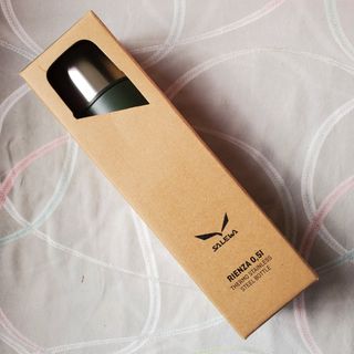 （分類：）位於 。 由 kam20724 提交（商品編號 1345543056，圖片 1）。簡介： 。
