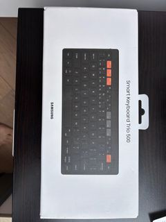 Teclado inteligente Samsung para tablet64080696577281110