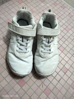 (Category: ) located in . Submitted by susisan (Listing ID 1345690510, Image 1). Description: .