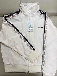 （分類：）位於 。 由 mondaykeep 提交（商品編號 1345647880，圖片 1）。簡介： 。