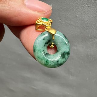 (Category: ) located in . Submitted by crystalstoreph (Listing ID 1345672059, Image 1). Description: .