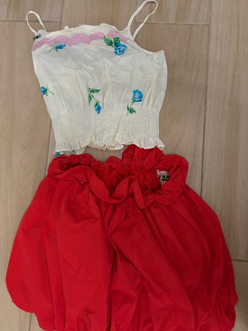 STYLE BUNDLE: Cute top + Bubble Skirt (H&M) (Category: Sets or Coordinates) located in Manila. Submitted by stefandraboutique (Listing ID 1345618683, Image 2). Description: super cute pair!!! NIKI going under fit.