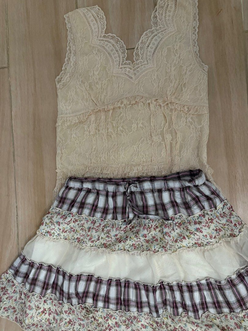 STYLE BUNDLE: Garden Party/Fairycore (Category: Sets or Coordinates) located in Manila. Submitted by stefandraboutique (Listing ID 1345612697, Image 1). Description: a cute set! runs a size s-m.