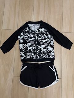 (Category: ) located in . Submitted by stefandraboutique (Listing ID 1345617492, Image 1). Description: .
