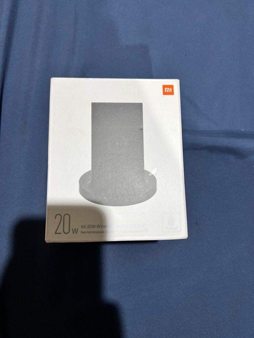 Xiaomi wireless charging stand (Category: Chargers & Cables) located in Pasig City. Submitted by declutterapparel (Listing ID 1345721694, Image 1). Description: Brand new .