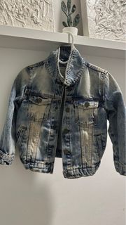 (Category: ) located in . Submitted by ie.preloved (Listing ID 1345603181, Image 1). Description: .