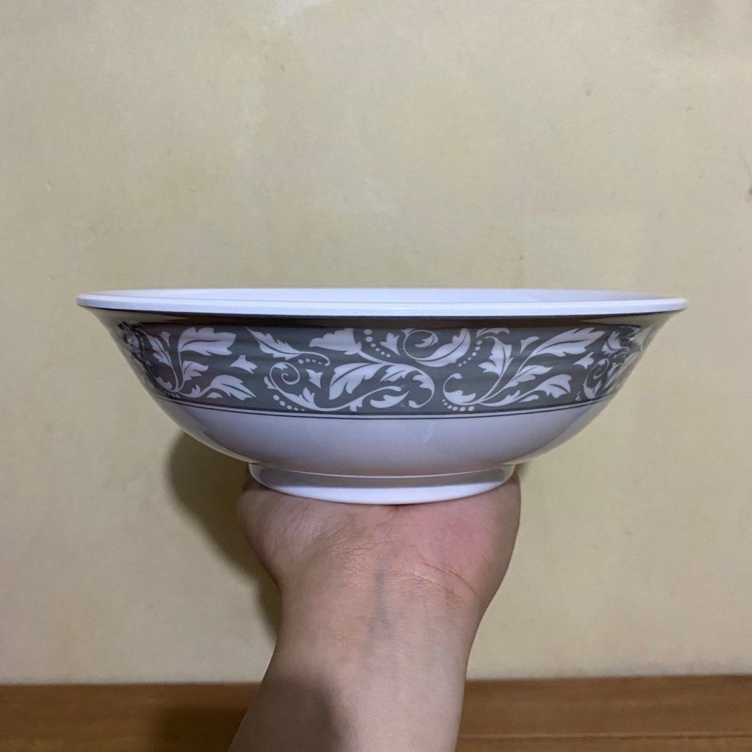 2 PCS TUPPERWARE MELAMINE BOWL (Category: Dinnerware & Cutlery) located in Quezon City. Submitted by xtian.store (Listing ID 1345890433, Image 1). Description: TUPPERWARE MELAMINE BOWL BRAND NEW AND ORIGINAL Diameter: 8 inches Height: 3 inches .