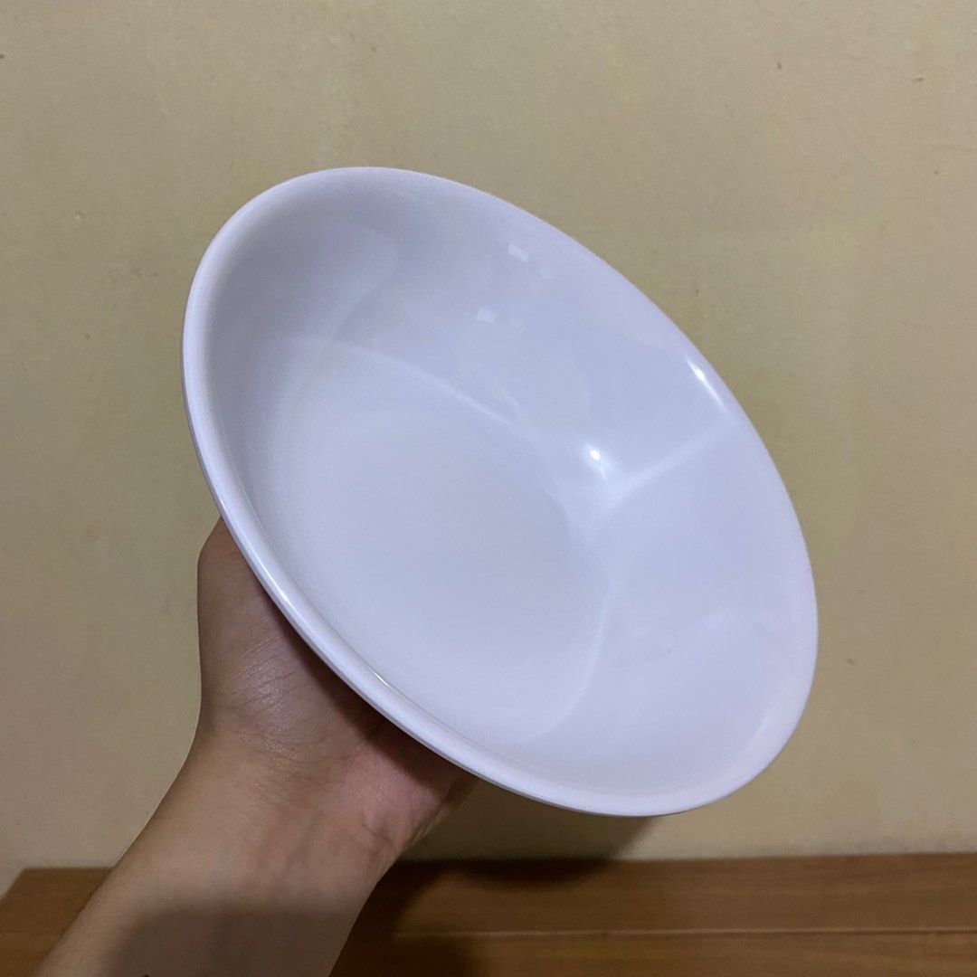 2 PCS TUPPERWARE MELAMINE BOWL (Category: Dinnerware & Cutlery) located in Quezon City. Submitted by xtian.store (Listing ID 1345890433, Image 3). Description: TUPPERWARE MELAMINE BOWL BRAND NEW AND ORIGINAL Diameter: 8 inches Height: 3 inches .
