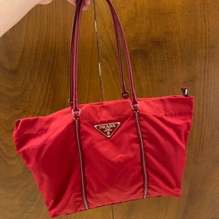 Preloved prada bags philippines 2025