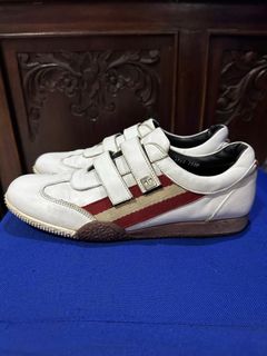 (Kategori: ) berada di . Dikirim oleh robinsneakers (ID iklan 1345832397, Gambar 1). Deskripsi: .