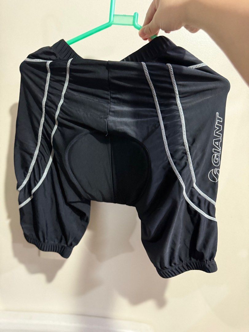 Bike Shorts with Padding (Category: Activewear) located in Quezon City. Submitted by decluttererwhenever (Listing ID 1345911636, Image 2). Description: .