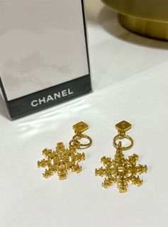 (Category: ) located in . Submitted by siqii (Listing ID 1345854661, Image 1). Description: .
