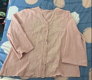 (Category: ) located in . Submitted by prelovedbyfaridaa (Listing ID 1345836243, Image 1). Description: .