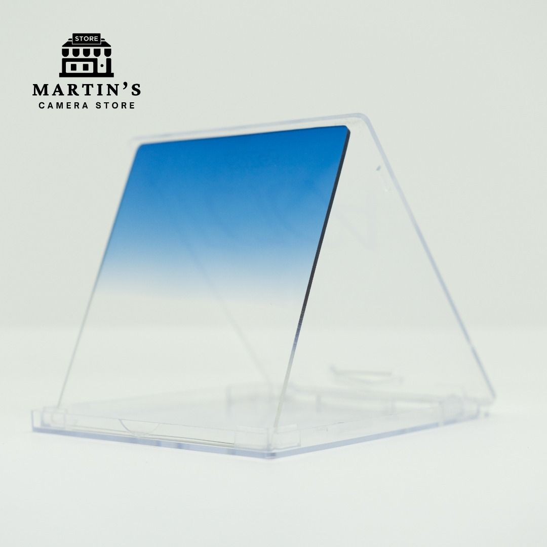 FOTGA Square Blue Graduated Filter (4"x4" 4" 100mm) (Category: Camera Bags & Carriers) located in Manila. Submitted by martins.superstore (Listing ID 1345792985, Image 3). Description: Suitable with Cokin P systems Size: 82.5mm x 98.75mm.