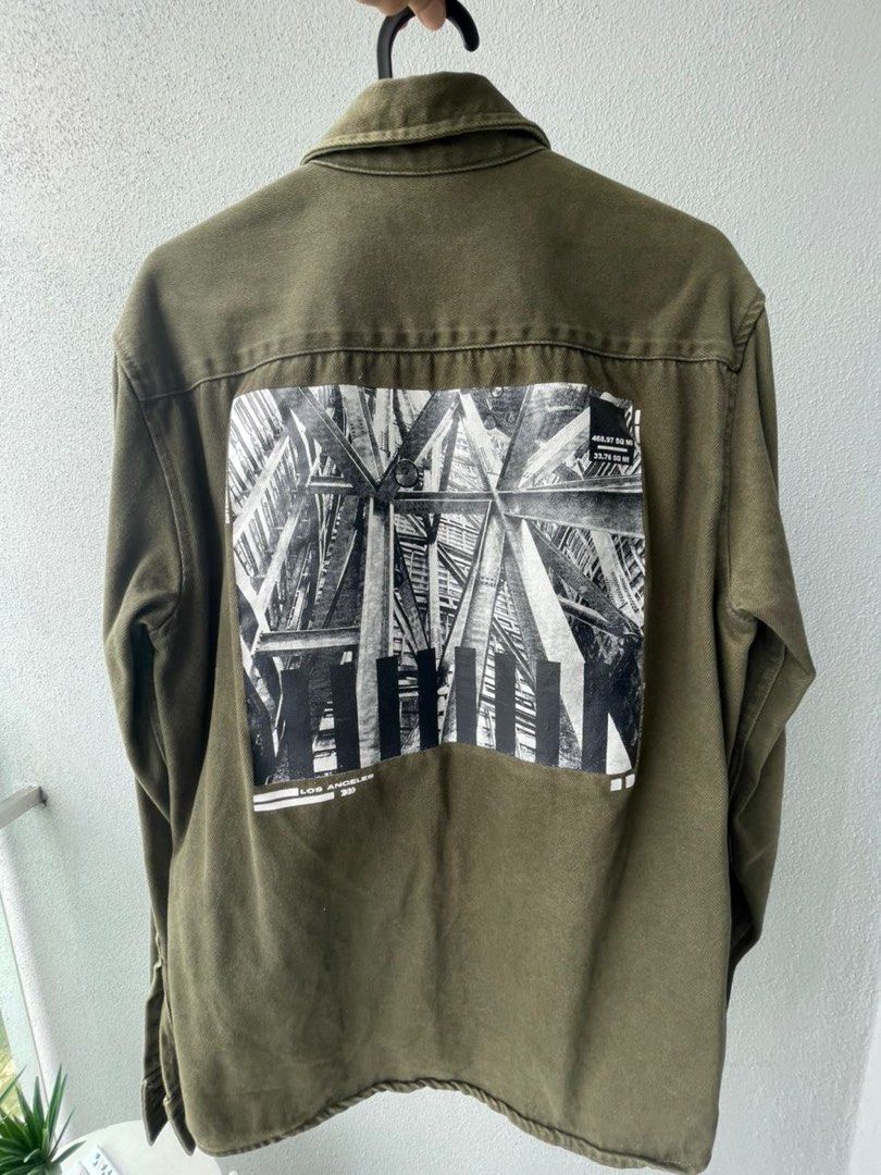 GMAX JACKET (Category: Coats, Jackets and Outerwear) located in Kuala Lumpur. Submitted by missmay_ (Listing ID 1345770182, Image 2). Description: Fixed price.