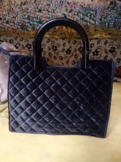 (Kategori: ) berada di . Dikirim oleh anismarsa (ID iklan 1345785400, Gambar 1). Deskripsi: .