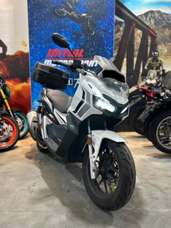 (Category: ) located in . Submitted by initialmotorsport (Listing ID 1345767946, Image 1). Description: .