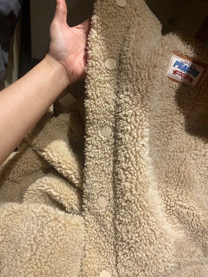 jacket （分類：外套及戶外衣服）位於 Hong Kong。 由 a_bys 提交（商品編號 1345840728，圖片 3）。簡介： good condition。
