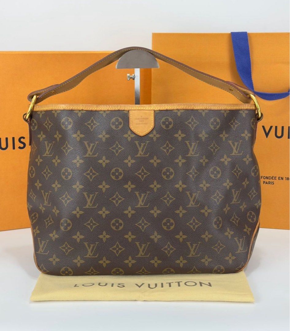 L V Delightful PM (Category: Luxury Bags & Wallets) located in Manila. Submitted by bagislifeshop (Listing ID 1345907573, Image 1). Description: .