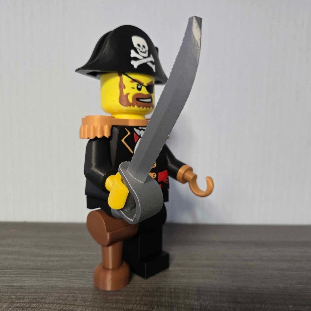 Captain Brickbeard LEGO Captain Brickbeard Pirate Figure (10:1 scale), Hobbies & Toys ...