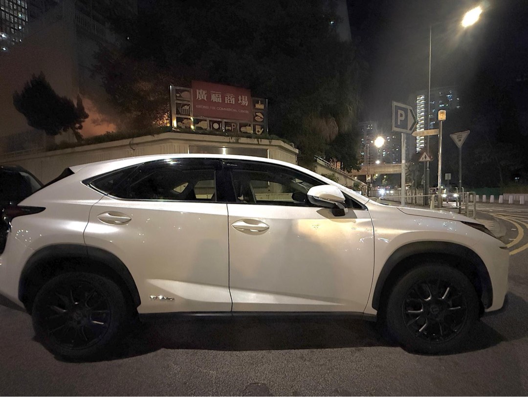 Lexus NX300H Luxury Hybrid (A)62864836575234111