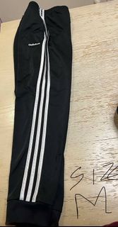 (Category: ) located in . Submitted by charmingitems (Listing ID 1345798586, Image 1). Description: .