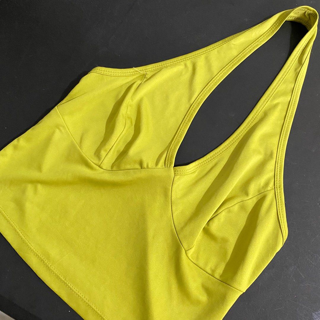 Lime Halter Top (Category: Sleeveless) located in Cebu City. Submitted by elainedmd (Listing ID 1345837371, Image 2). Description: Size: S-M In very good condition Last price posted, no haggling pls Loc: Labangon, Cebu.