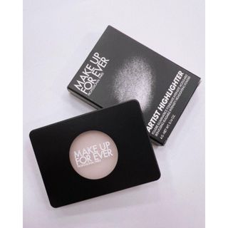 🔸Authentic Product Guaranteed🔸Make Up For Ever Artist Radiant Skin Highlighting Powder 4g #H100629327602071061123