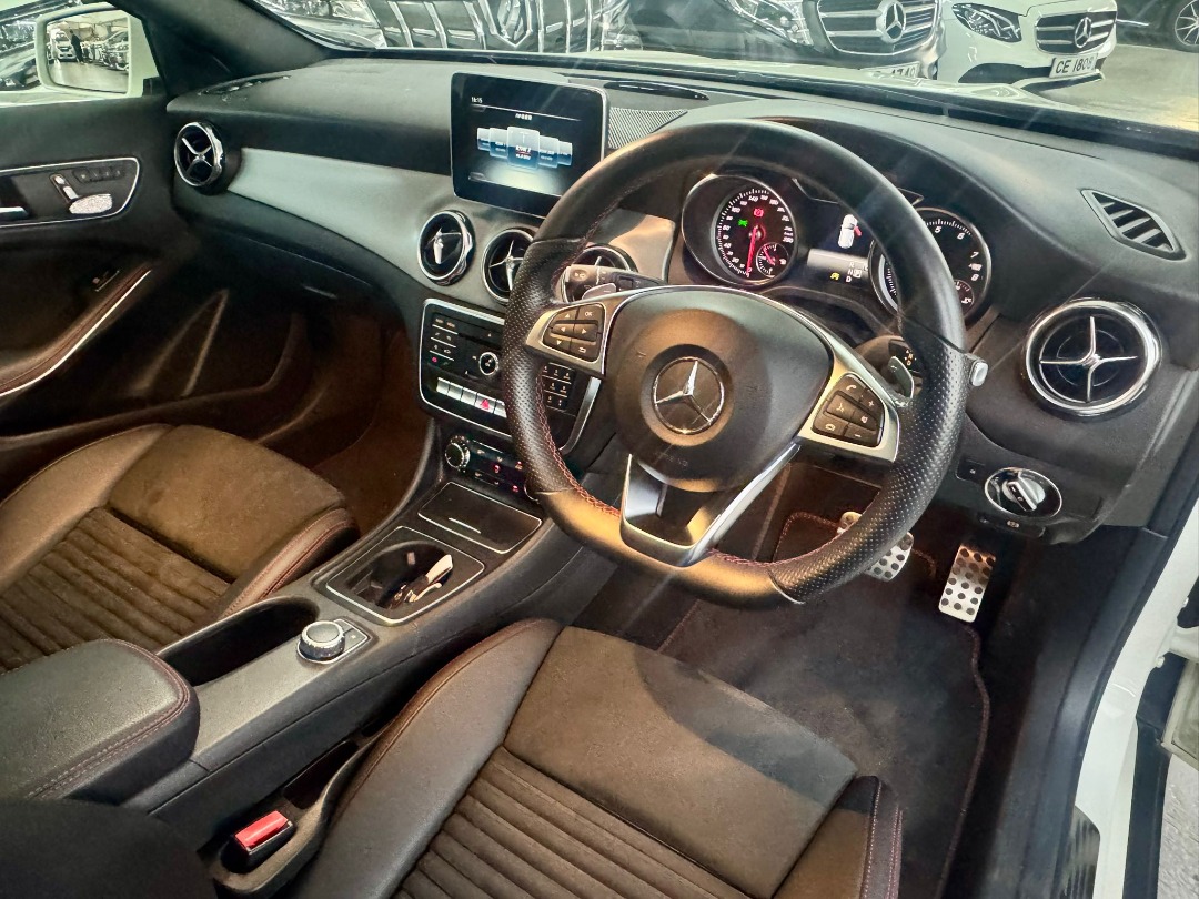 Mercedes-Benz GLA250 GLA250 Automatic62866876543491114