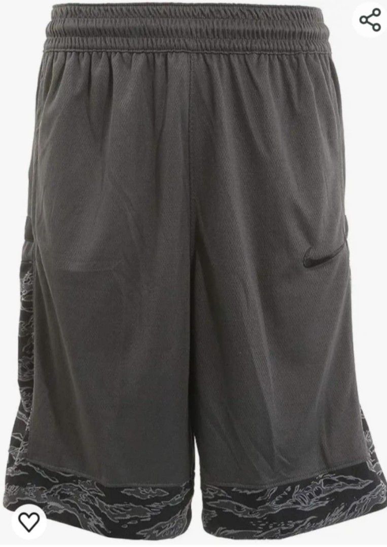 Nike Mens Shorts Anthracite/Black (Category: Activewear) located in Manila. Submitted by jm1218 (Listing ID 1345870258, Image 1). Description: Nike Mens Shorts Material:AT3172-060 Size:XL.