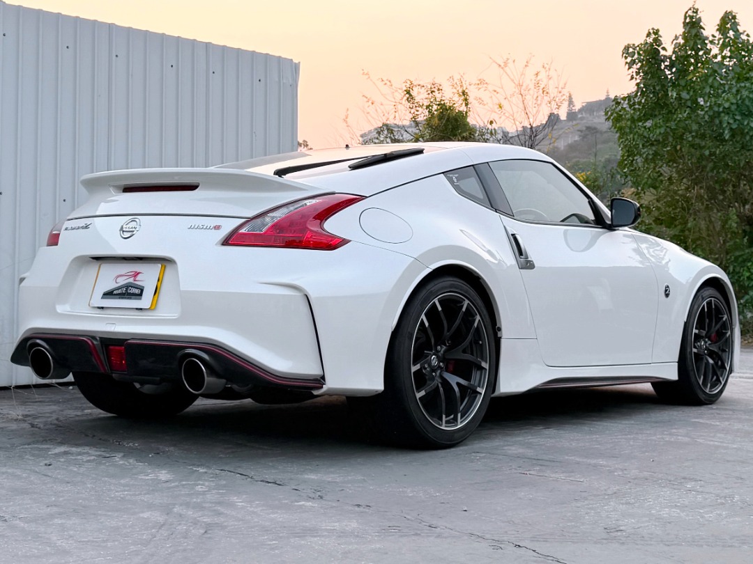 Nissan FAIRLADY NISMO EDITION 370Z Manual62863127619714111