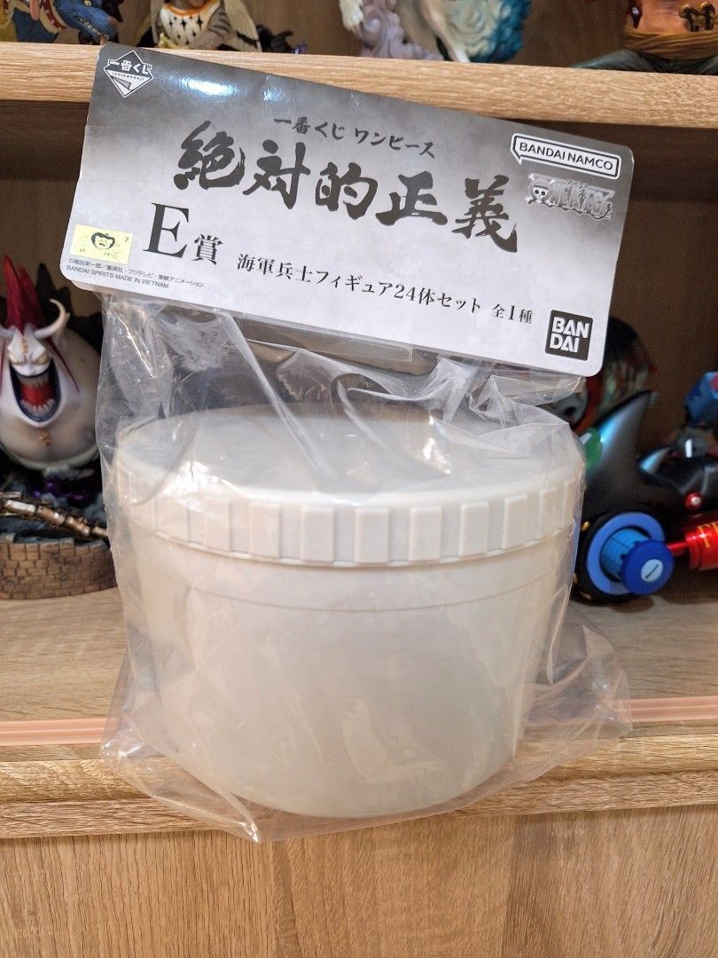 One piece - Ichikuban Marine E prize (Category: Toys & Games) located in Singapore. Submitted by boacollector (Listing ID 1345913276, Image 1). Description: MISB.