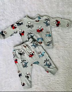 (Kategori: ) berada di . Dikirim oleh preloved.by.bundaardhan (ID iklan 1345865365, Gambar 1). Deskripsi: .
