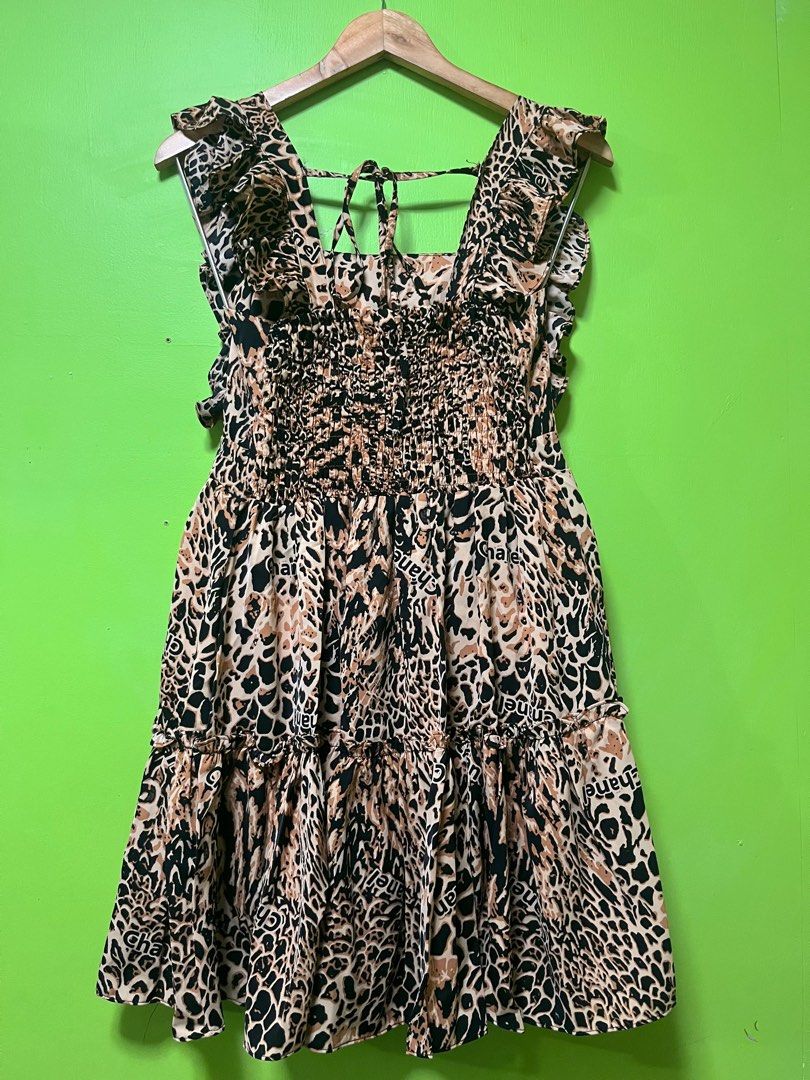 Padded Romper Mini Dress (Category: Rompers) located in Carmona. Submitted by boldbear.e4b354 (Listing ID 1345867053, Image 3). Description: Padded Romper Dress Made in V Freesize up to large Length:34 inches Smocked back 📍Location: TVR Carmona, Cavite 📌shipping: j&t/lalamove 📌payment first basis + sf.
