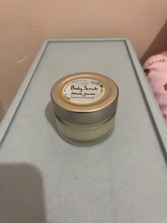 （分類：）位於 。 由 helloookitty852 提交（商品編號 1345913979，圖片 1）。簡介： 。