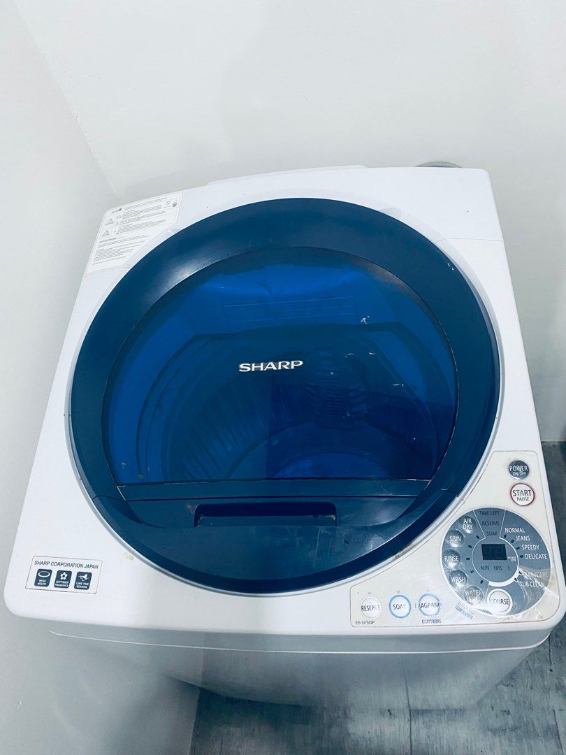 Sharp Automatic Washing Machine (Category: Washing Machines and Dryers) located in Cavite. Submitted by psycheoldnewstuff (Listing ID 1345738821, Image 2). Description: Load Capacity: 8kgs.