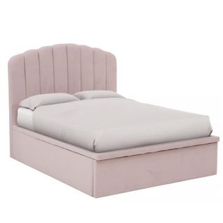 (Category: ) located in . Submitted by claudecollection (Listing ID 1345788245, Image 1). Description: .