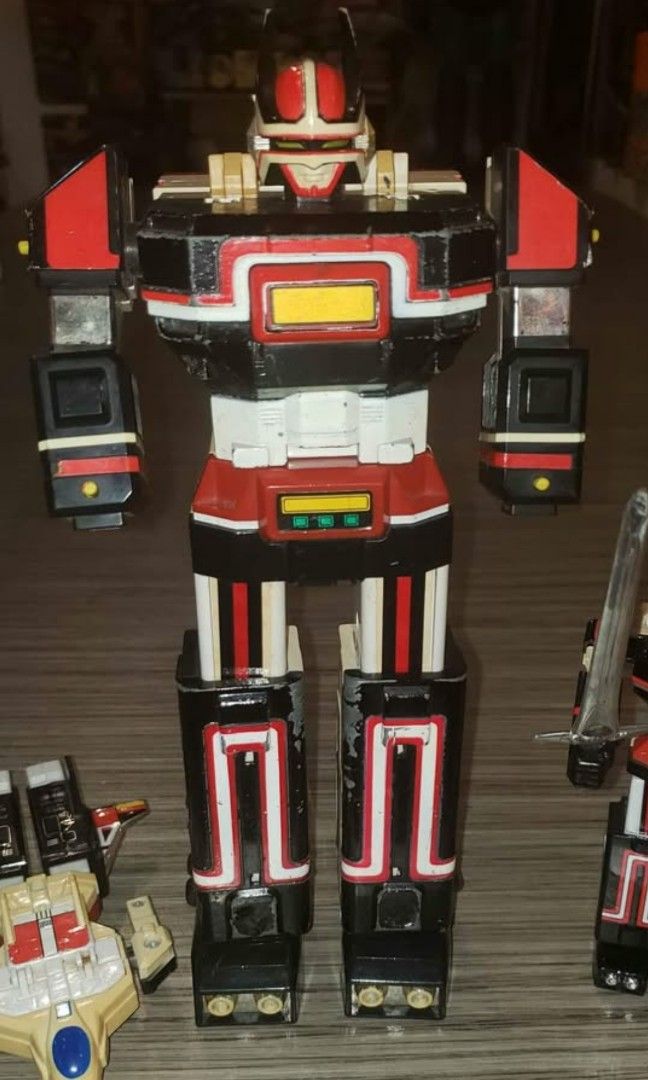 Vintage Bioman Bio robot DX (Category: Interactive Toys) located in Manila. Submitted by retrotoycollections (Listing ID 1345817766, Image 1). Description: .