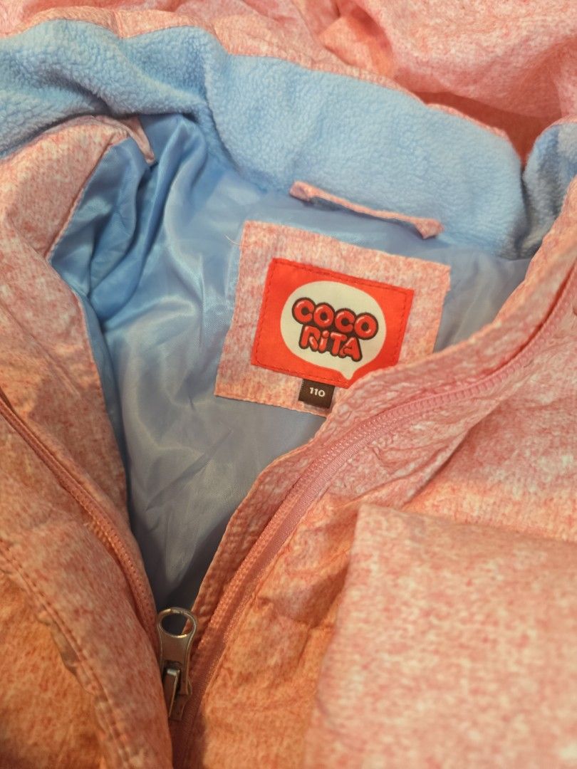 Winter Jacket (Category: Babies & Kids Fashion) located in Bangi. Submitted by bellusbelle (Listing ID 1345754295, Image 3). Description: saiz 110 suitable for 4-5 yo girl..